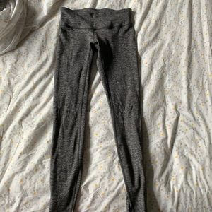 Lululemon Size 4 Grey Align Leggings